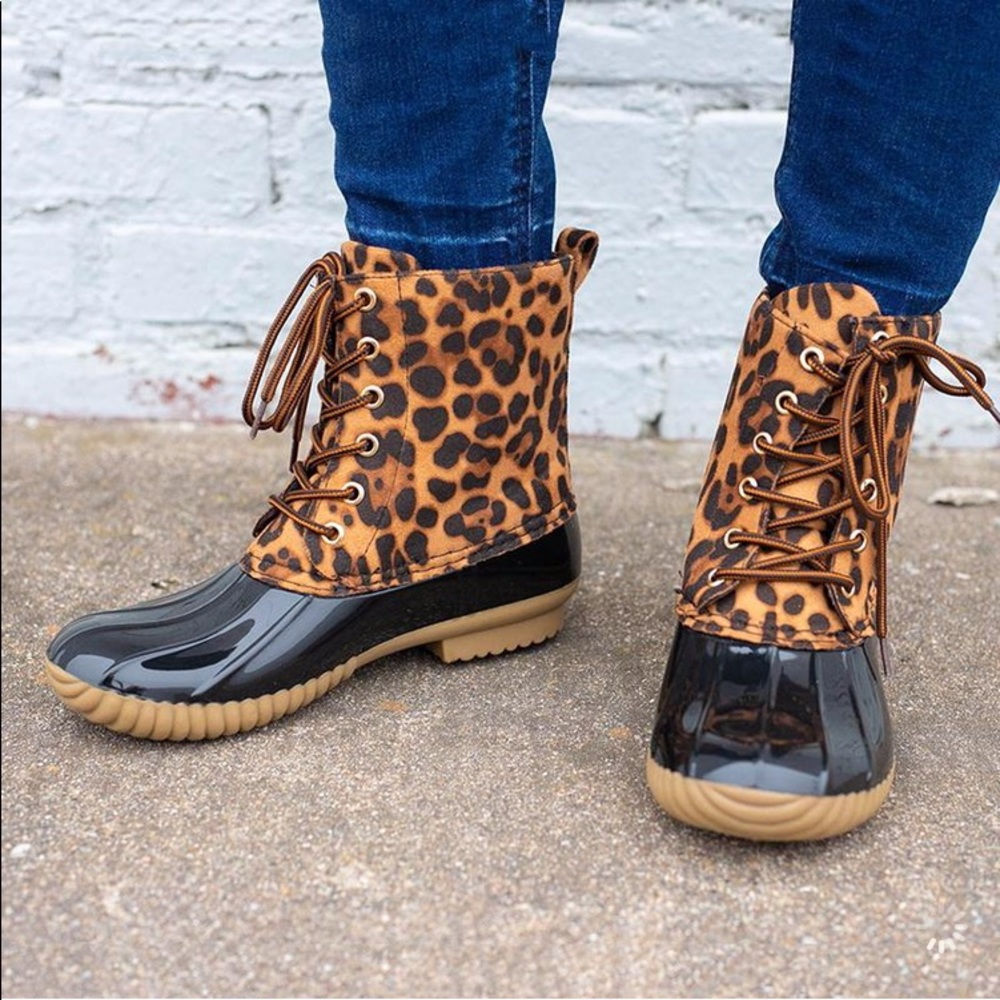 Leopard Print Duck Boots - Picture 8 of 8